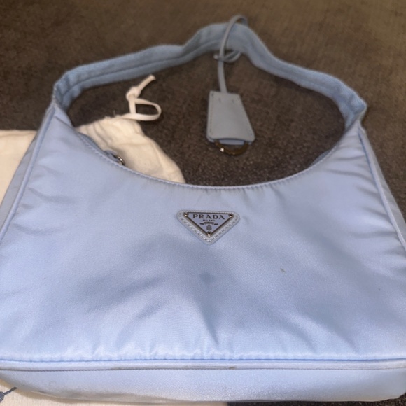 Prada bag - Picture 2 of 2